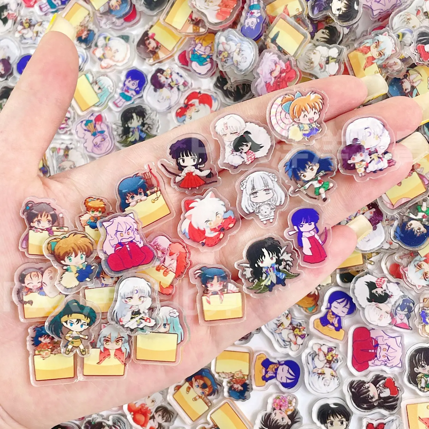 50/100개 1/2cm 미니 이누야샤 아크릴 시트 DIY 공예용, 냉장고 자석, 휴대폰 케이스 액세서리 및 애니메이션 용품으로 사용 썸네일 2