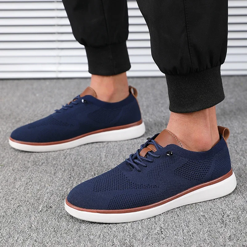 Men’s Lightweight Knit Sneakers 16