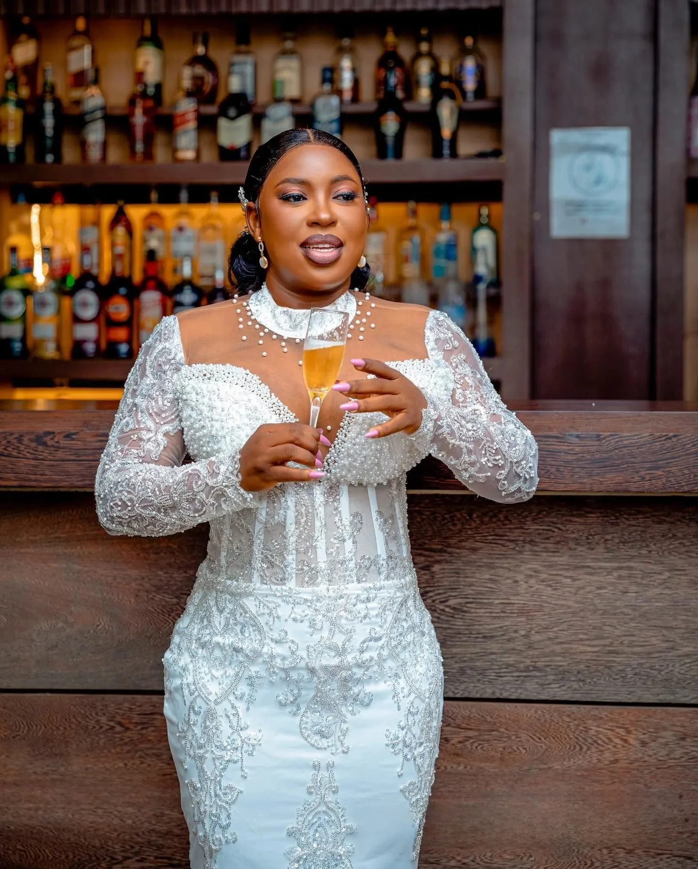 맞춤형 플러스 사이즈 웨딩드레스, 탈부착 가능한 트레인, 머메이드 스타일, 긴 소매, 비즈 레이스 장식 플러스 사이즈 웨딩드레스