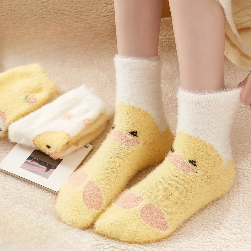 5 pairs Cute cartoon women's tube new autumn and winter casual and comfortable warm stockings home floor sleeping socks