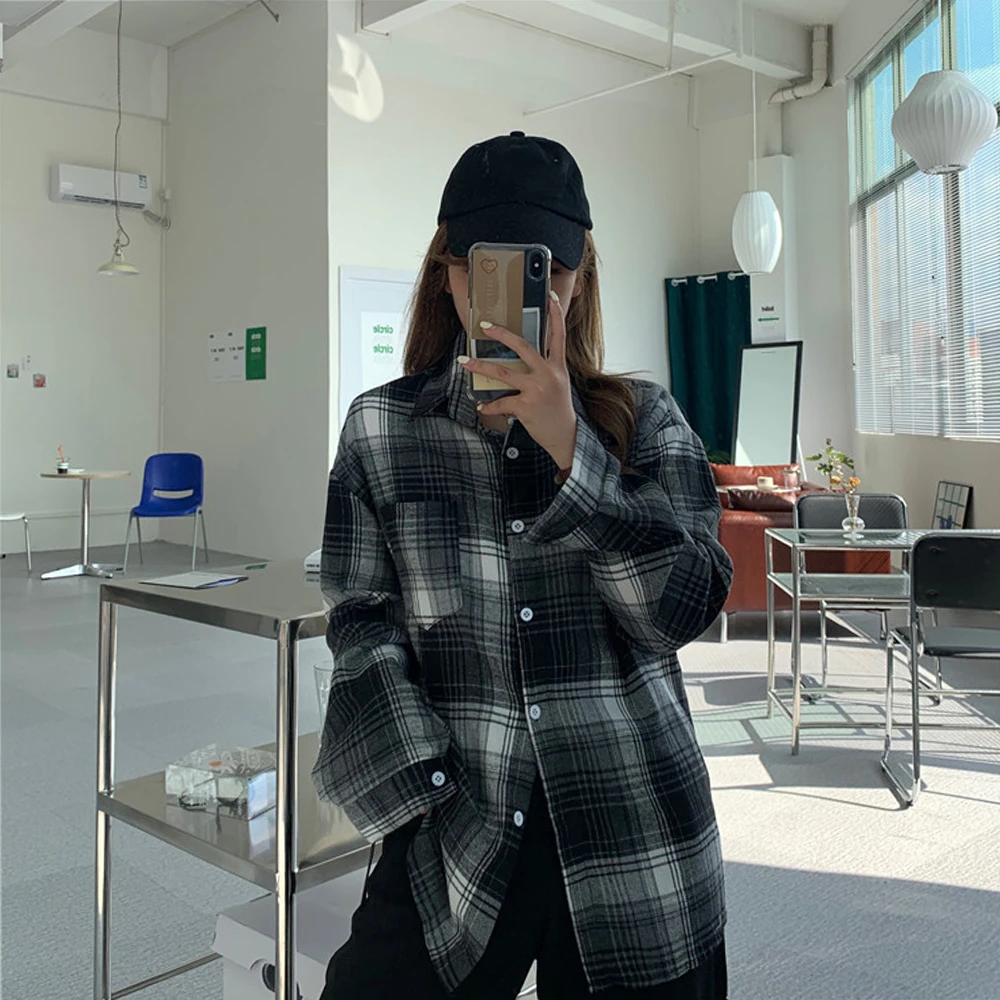 Plaid shirt women spring and autumn new vintage ocean harbor flavor all design sense niche chic long-sleeved clothes