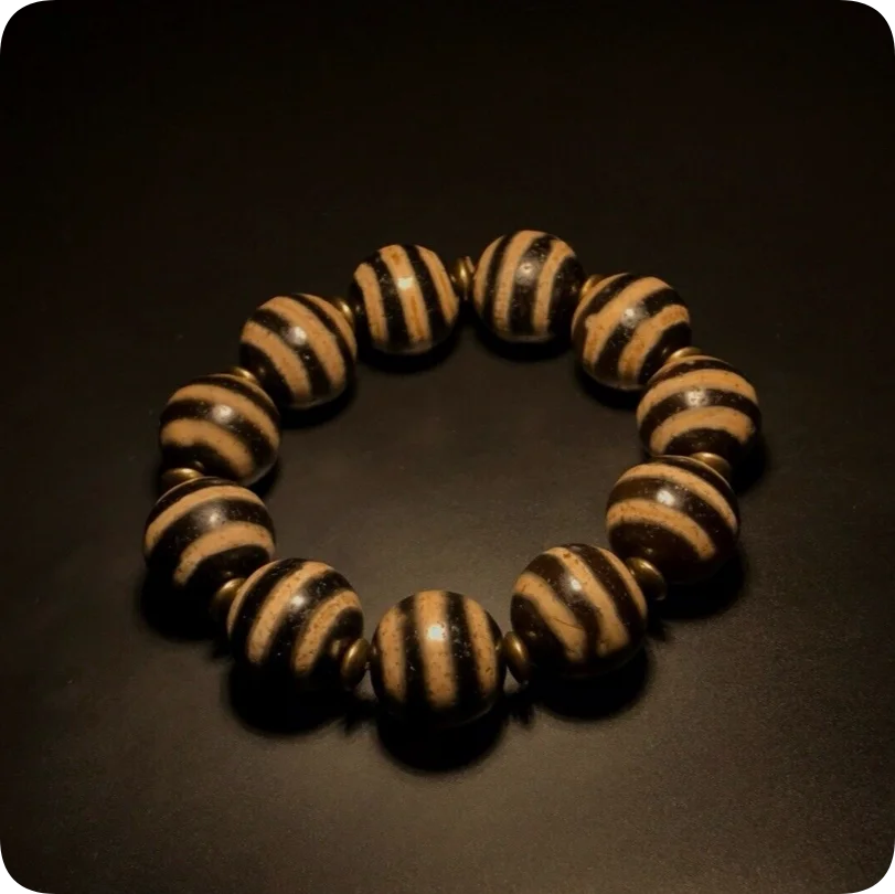 Power Energy Tibetan Old Oily Agate Dzi *Lines* Beads Bracelet J1104