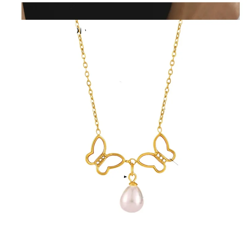 

RARE WHITE PEARL PENDANT NECKLACE