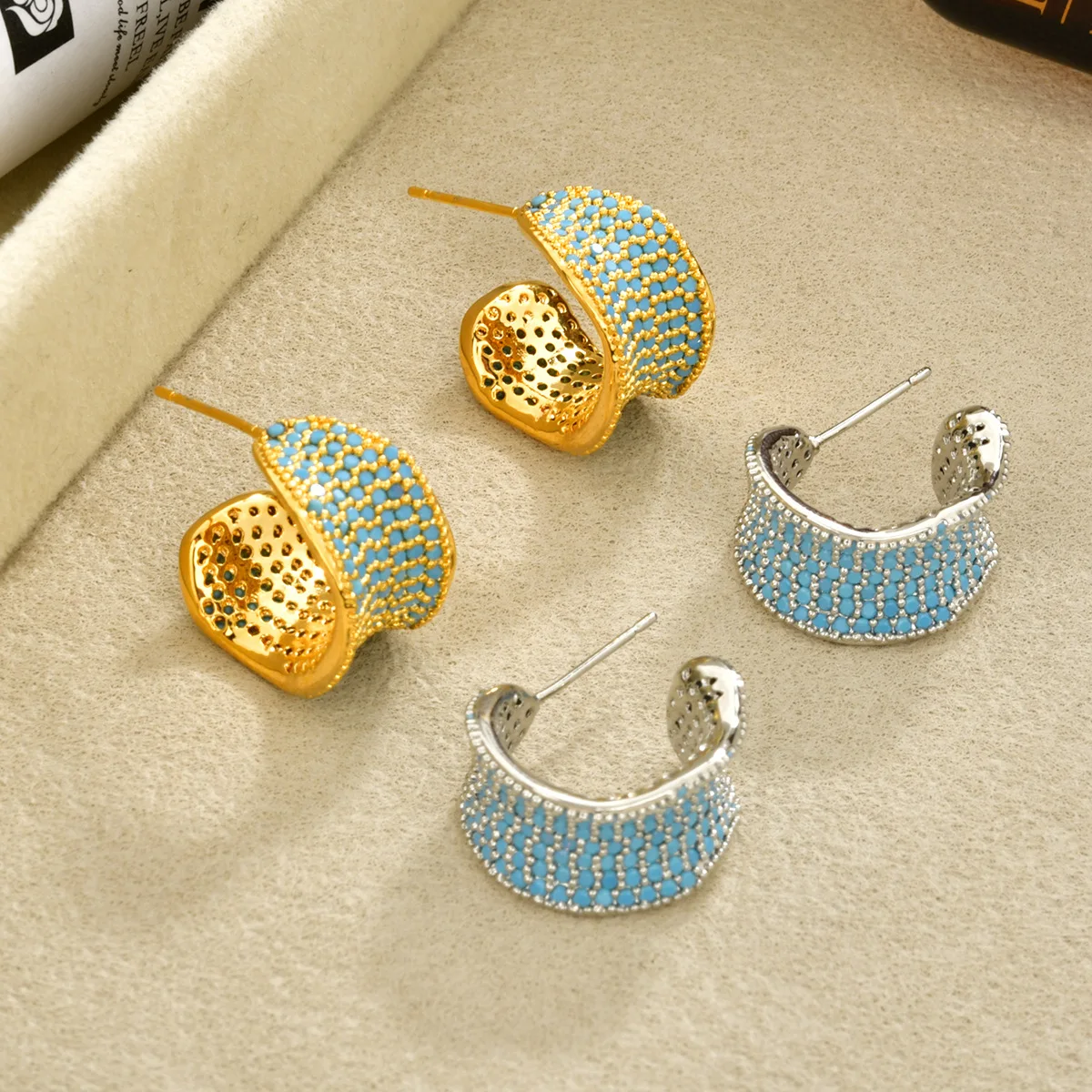 Slightly inlaid blue pine full zirconium super flash C-shaped stud earrings women's light luxury high-end temperament fashion pe
