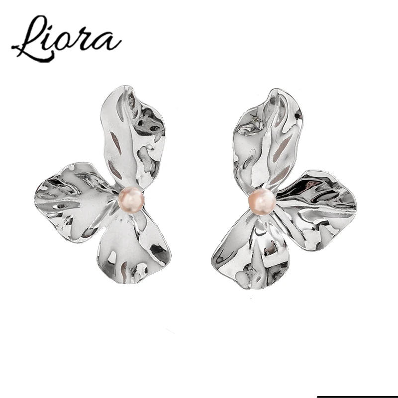 

Liora Castings цветок искусственный жемчуг металлические серьги-гвоздики для женщин гипоаллергенные серьги из нержавеющей стали женские вечерние украшения