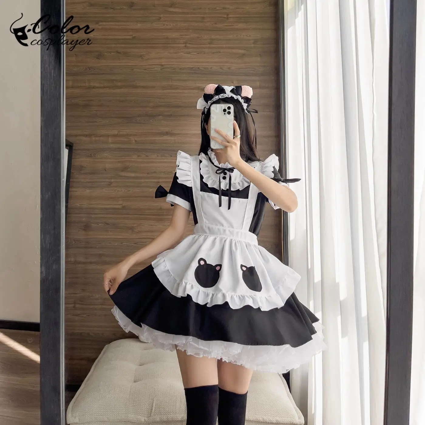 Color Cosplayer Maid Dress Costume Cosplay Costume Cute Lolita Black and White Maid Dress Servant Waiter Outfit Cosplay Costume