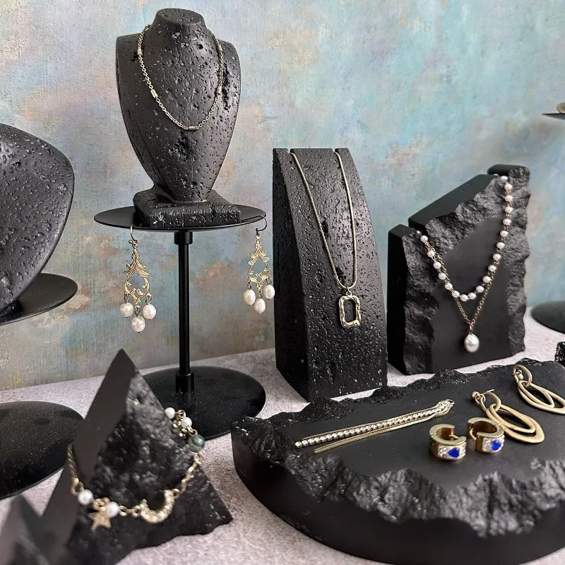 Jeweler Earrings Display Holder Black Necklace Displays Stand Plaster Jewelry Display Rack Luxury Vertical Ring Collection Shelf