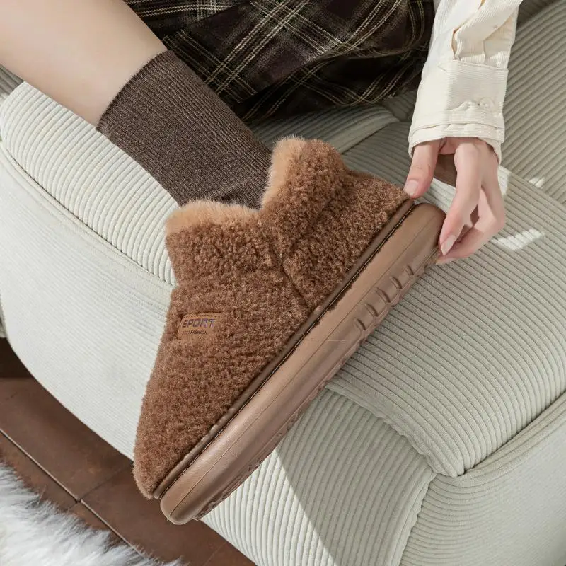 Komfortable Schneestiefel aus Lammwolle mit rutschfester, dicker Sohle für Damen, Winter 2026, Übergröße 45, warme, plüschige Stiefeletten, kurze, pelzige Stiefeletten für Damen – Detail 13