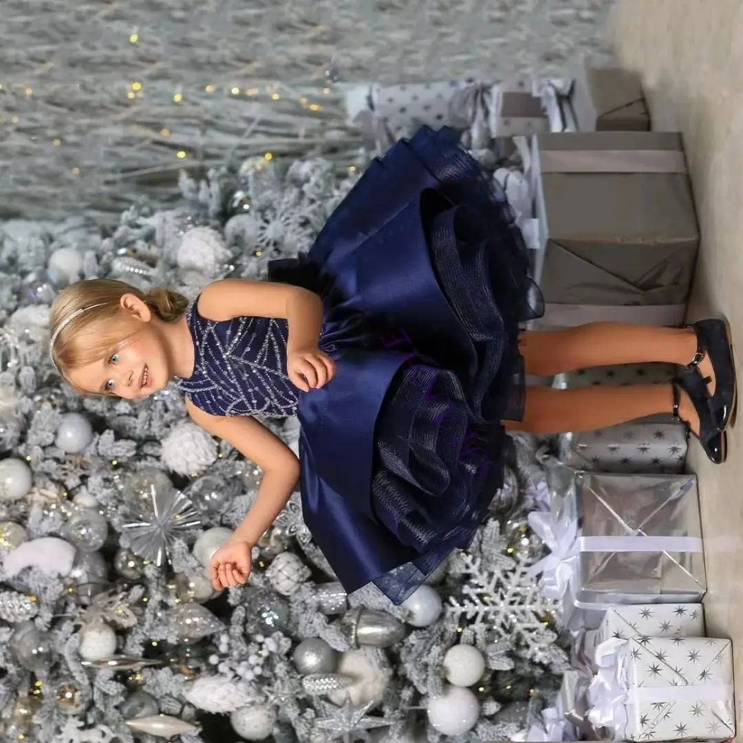 

Атласные платья с цветочным узором для девочек по индивидуальному заказу на свадьбу с блестками без рукавов длиной до колена, детские платья на заказ для первого причастия