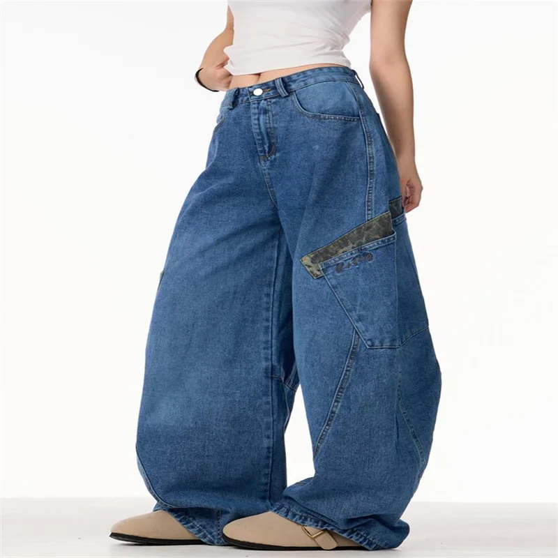 Męskie jeansy w stylu vintage, luźne, proste nogawki, wzór w panterkę, łączone, z ostrym brzegiem, o amerykańskim charakterze High Street, z efektem sprania i designerskim akcentem.