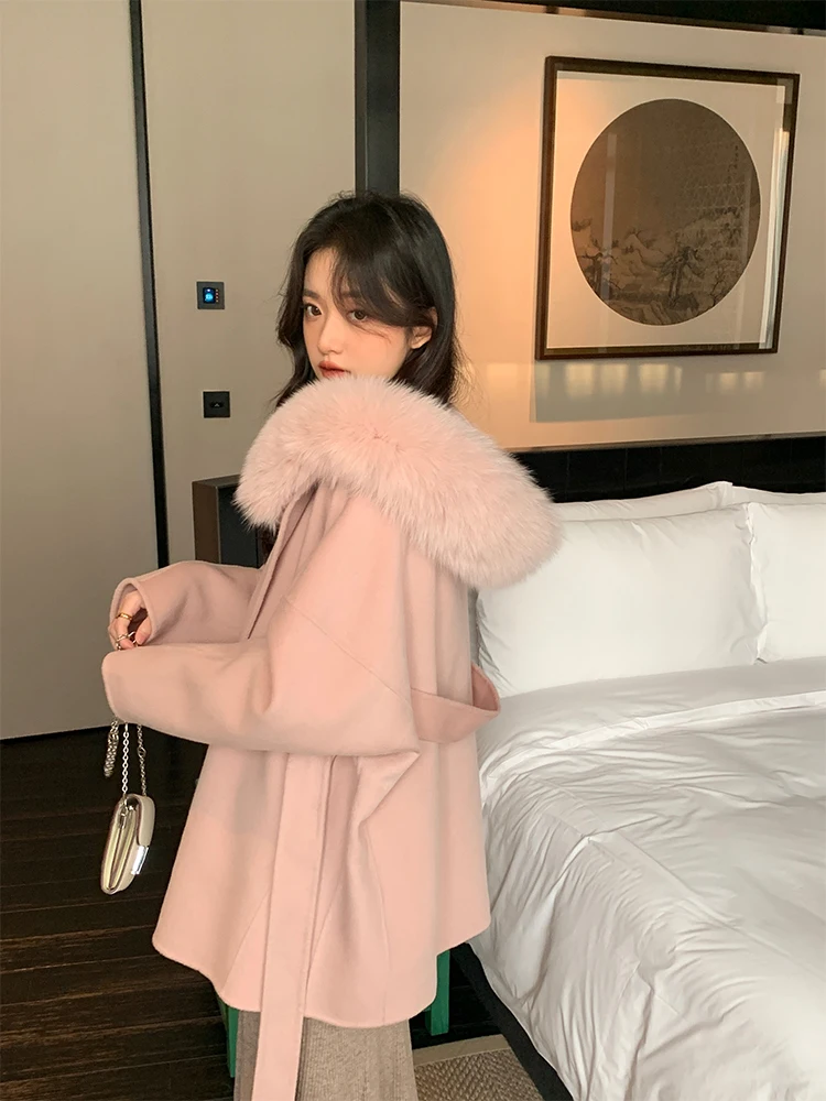 Płaszcz Moonlight Coat dla kobiet na jesień i zimę 2025 to wełniany płaszcz z kapturem i futrem z lisicy, nowy płaszcz dwustronny z kaszmirem.