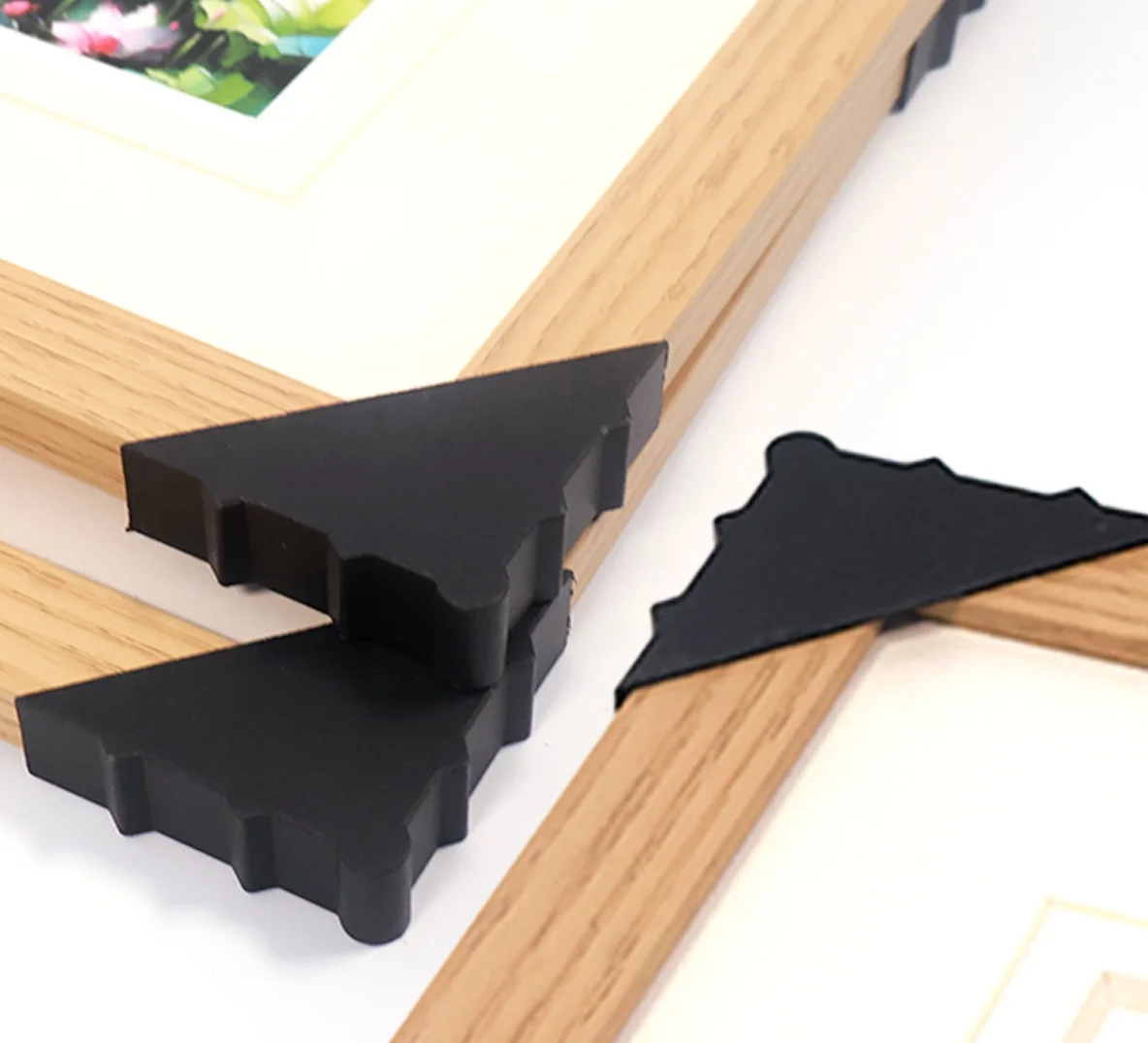 200Pcs Black Plastic Packaging Corner Guard Bracket For Tile Marble Sheet Panel Photo Frame Glass Cushion