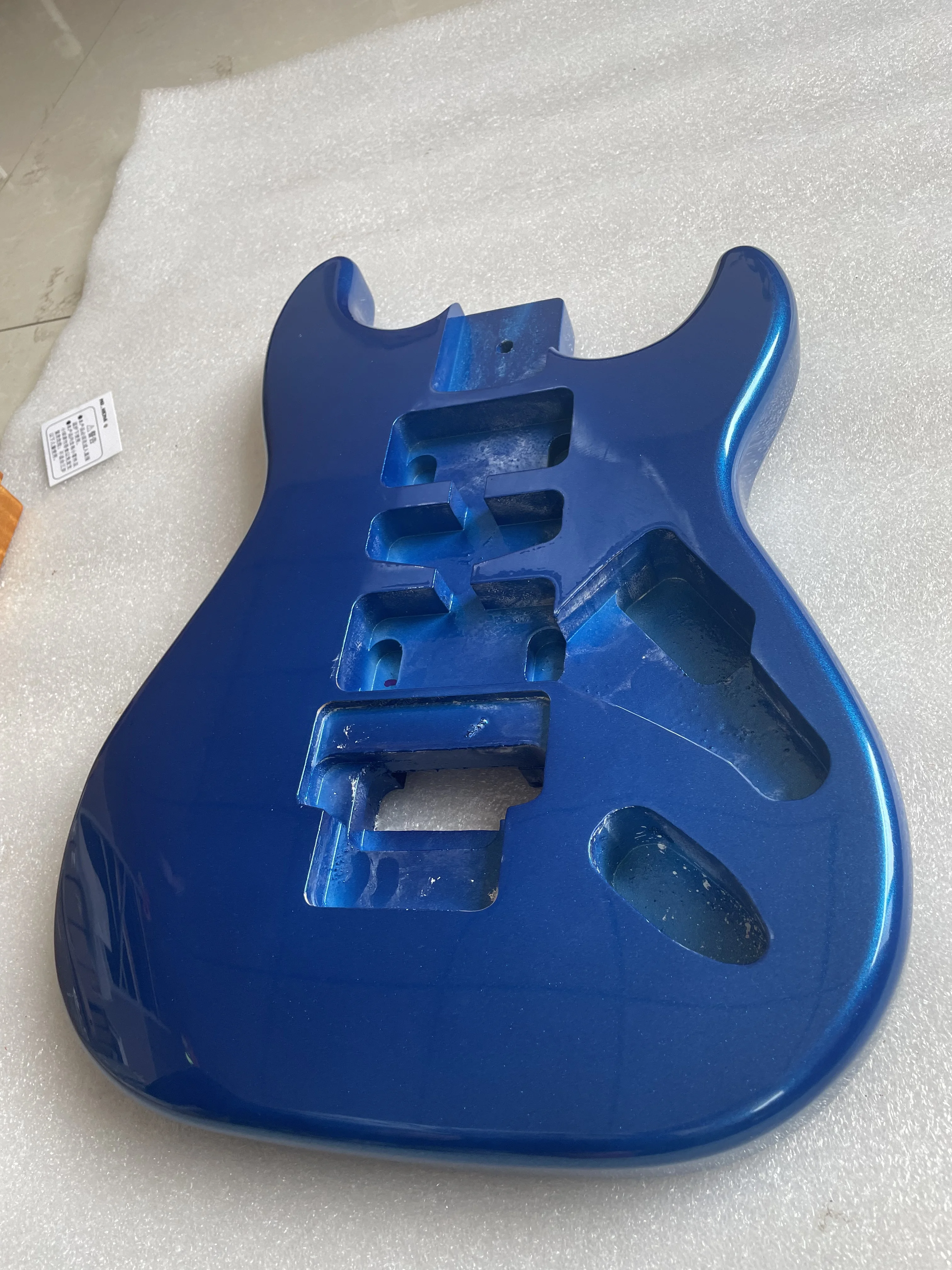 High Quality Custom 6 Strings Floyd Rose Polar Wooden ST Electric Guitar Body Guitar Kit DIY Part Metal Blue Musical Instruments