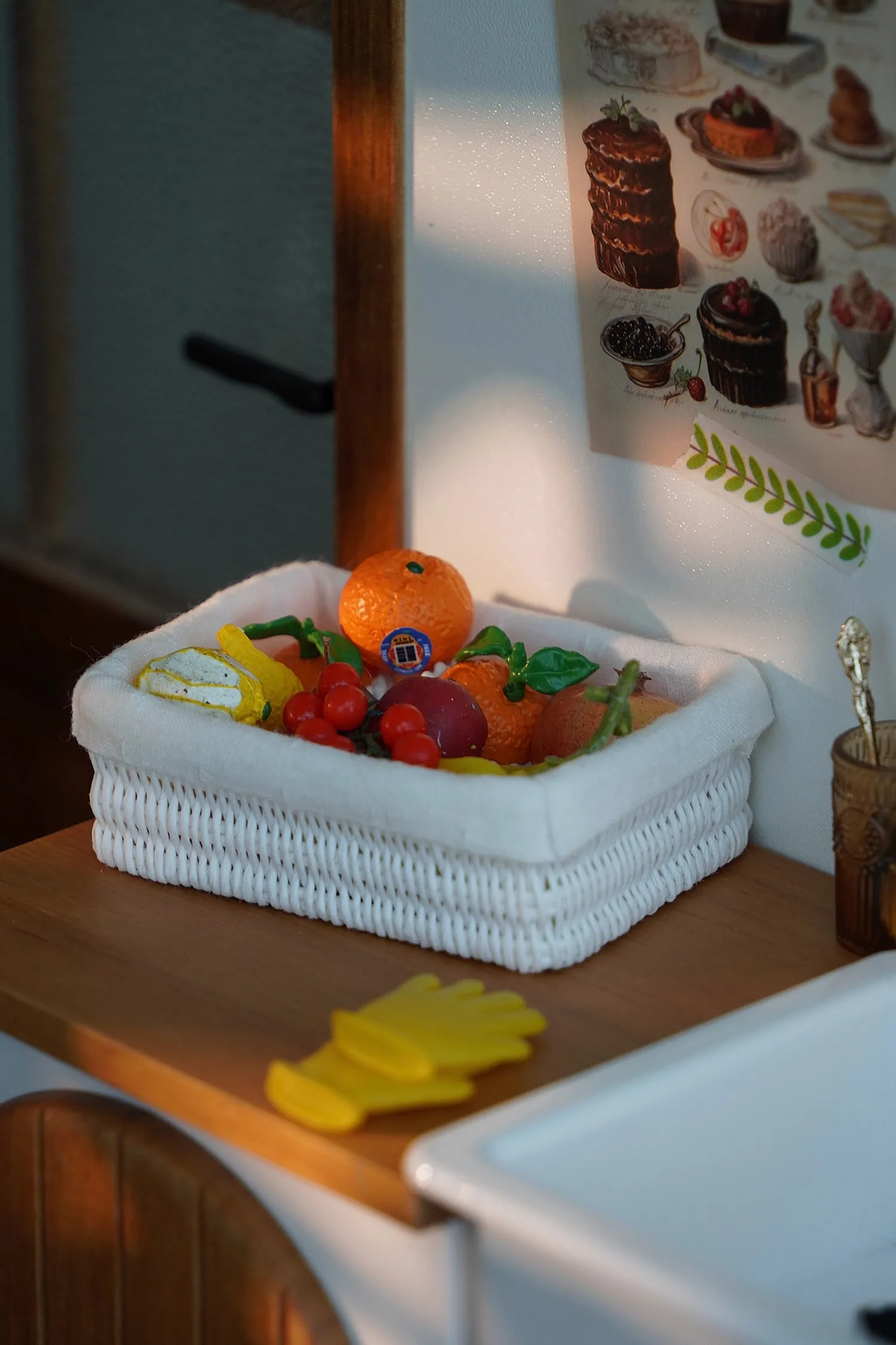 1/6 bjd ob11 miniatuur poppenhuismeubilair Minimodel Badkamer keukenaccessoires rotan mand driedelige set