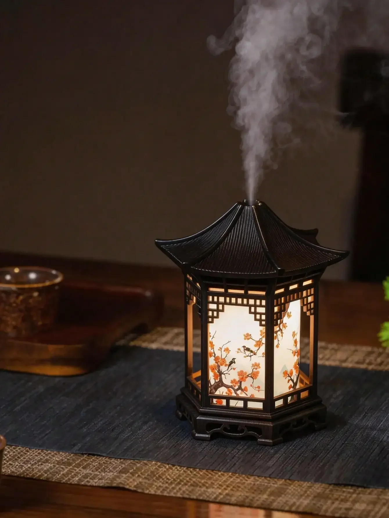 

Pavilion humidifier Chinese style element unique creative decoration atmosphere night light delicate spray to improve the air New small pavilion humidifier night light home Chinese style, home office humidifier USB portable water supplement car