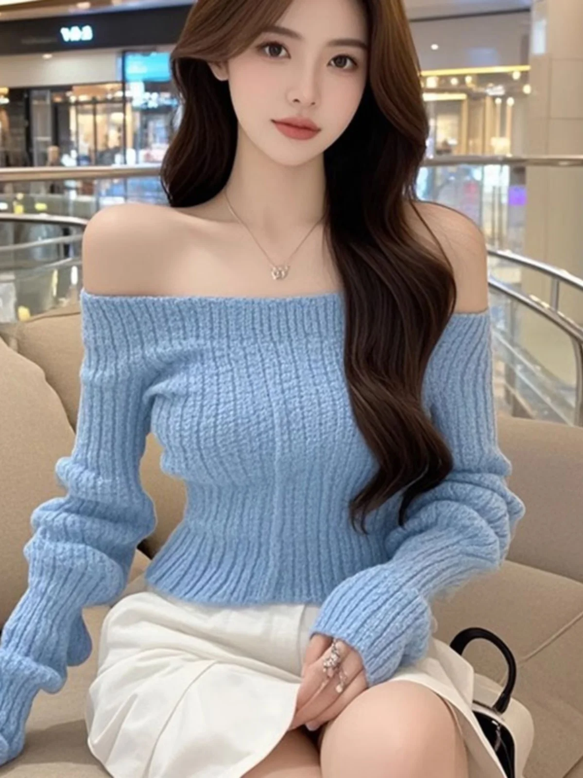 

Sexy Blue One-oulder Long Sve Knitted Base Layer Women's Top ort Sle On-oulder Loose Fit Inner Wear for Autumn