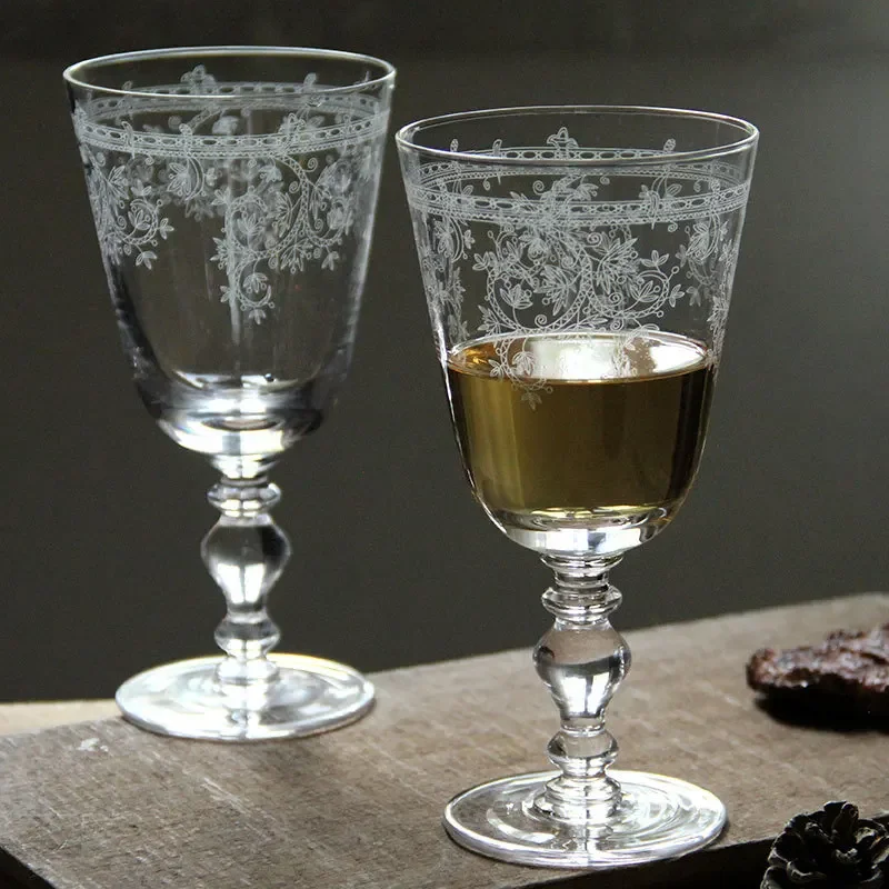 French retro high footed glass with etched patterns, wine glass, restaurant beverage, juice glass, niche vintage red wine glass