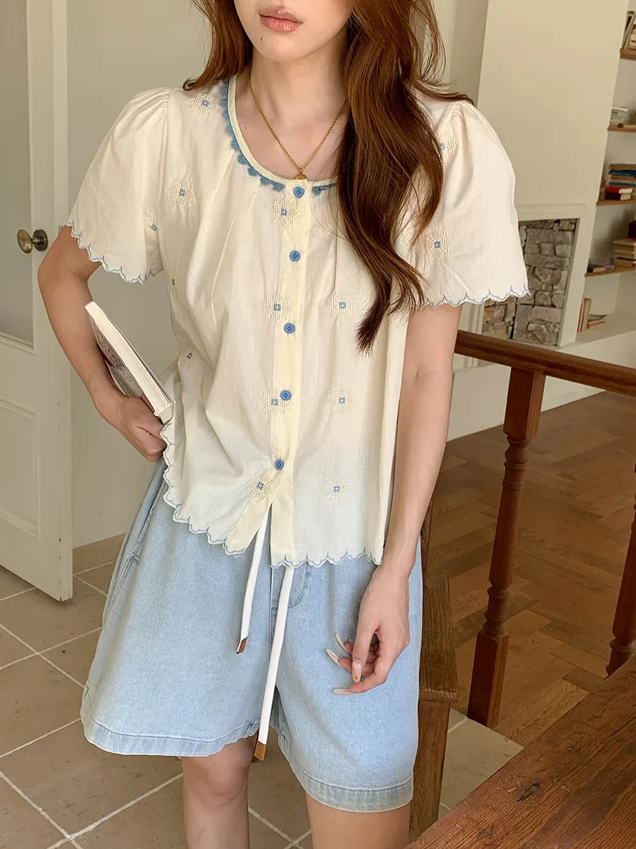 

Summer Casual New Embroidered Lace Short Sleeve Shirt Women's Fashion Breathable Cotton Top for Warm Weather