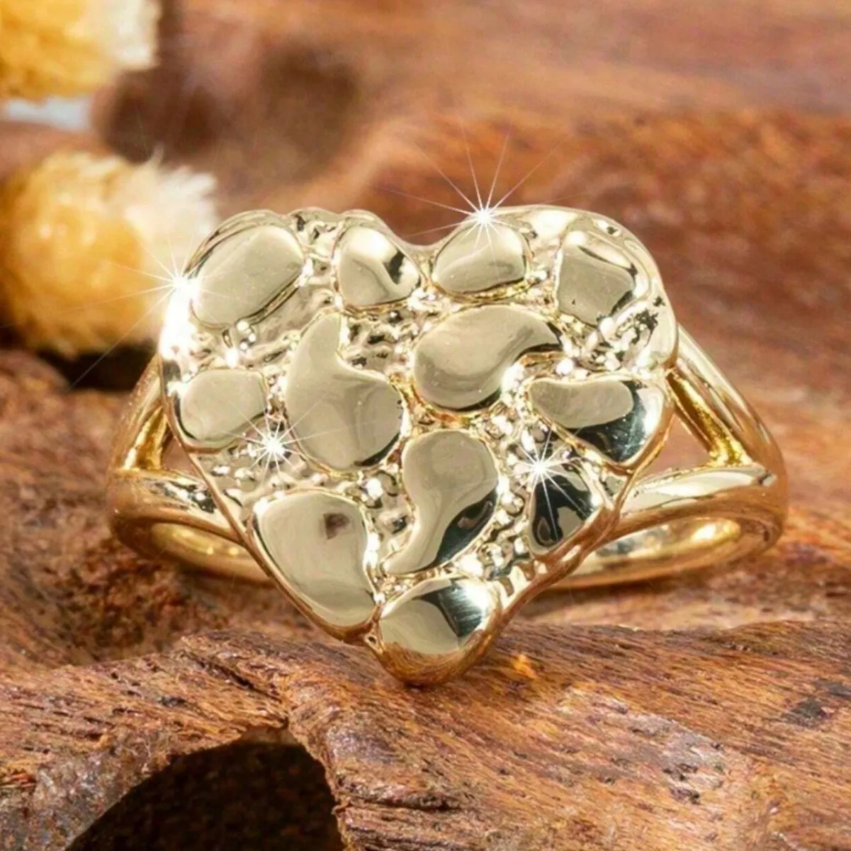 Classic Gold Plated Heart Nugget Ring Unisex Comfort Fit Ideal for Daily Wear Gifts  Party Jewelry Accessories