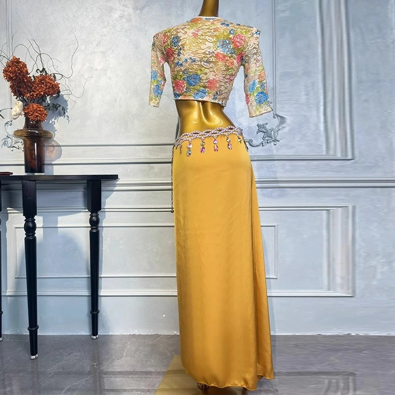 맞춤형 밸리 댄스 의상 공연 연습 드레스 여성 2025 새로운 오리엔탈 댄스 연습 탑 스커트 WZY172