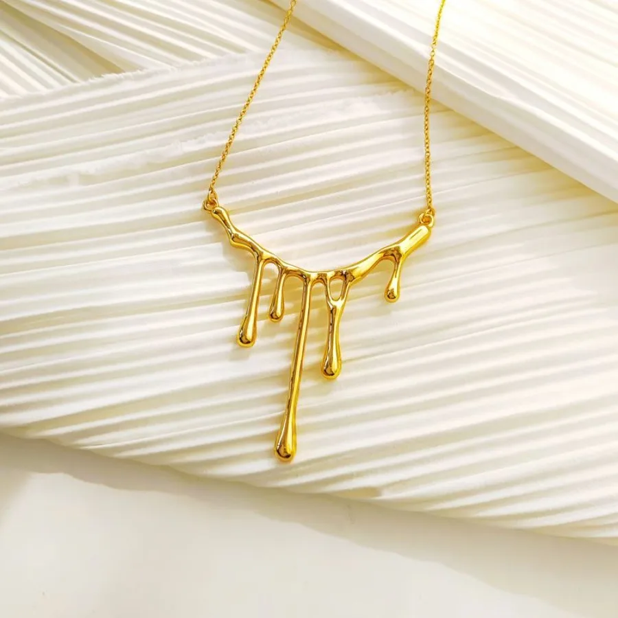 

Gold Plated Lava Shape Necklace Clavicle Chain Irregular Ins Wind Necklace