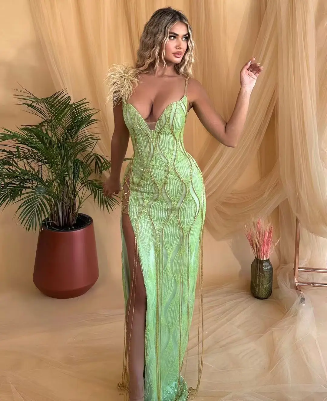 2026 Women Celebrity Sexy Sleeveless V Neck Sequins High Split Green Maxi Long Dress Elegant Evening Club Party Outfit