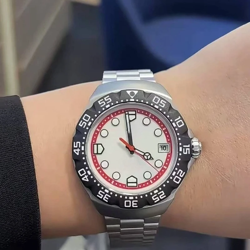 ساعة ميكانيكية أوتوماتيكية فاخرة للرجال سوار فولاذي غير قابل للصدأ كريستال الياقوت مقاوم للماء 100 متر هيكل عظمي مضيء تقويم