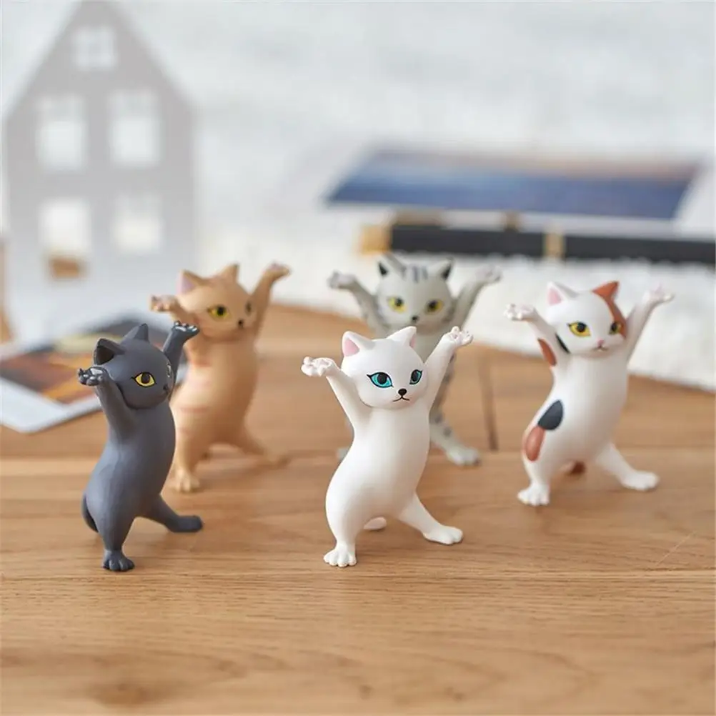 5 pezzi di figurine di gatti carini - Anime che sollevano le mani, ornamenti di gatti danzanti per la sala studio, la cameretta dei bambini