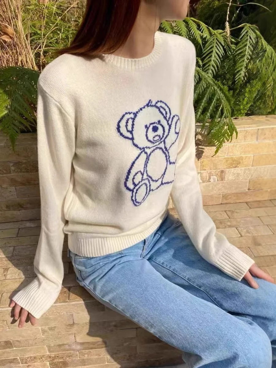 Little Bear Jacquard O Neck Sweater Women Sweet Cute Long Sleeve Knitted Pullover Tops Preppy Style Casual Y2k Jumper New 2025