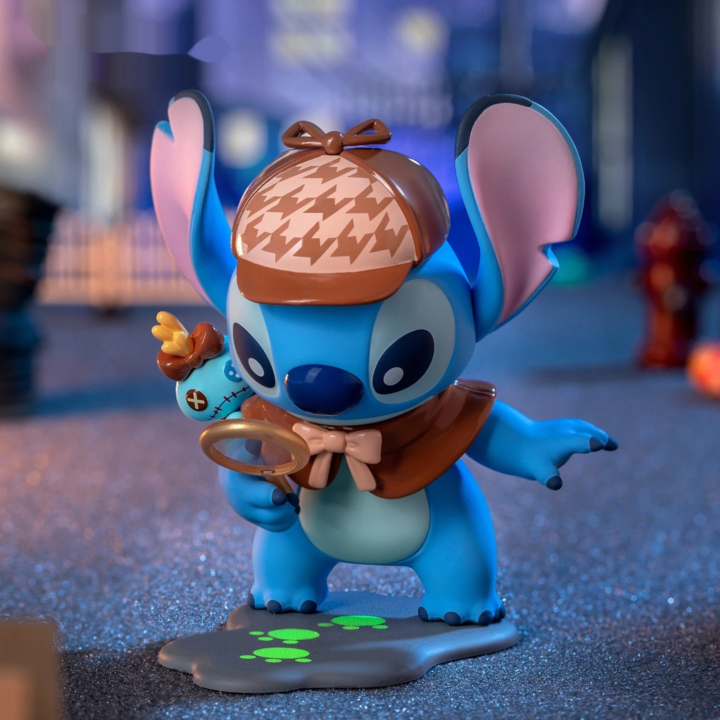 Boîte aveugle Disney Kawaii Stitch City Adventure Series, ornements de bureau, modèle tendance, jouets, cadeaux d'anniversaire pour enfants