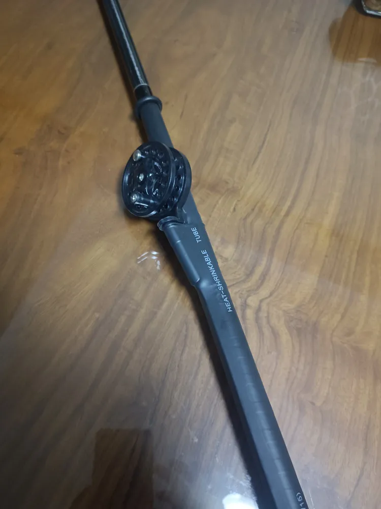 canne-a-peche-en-carbone-ultra-legere-28-tons-5h-version-wenzhou-canne-a-enroulement-interne-en-tissu-de-carbone-equipement-de-peche