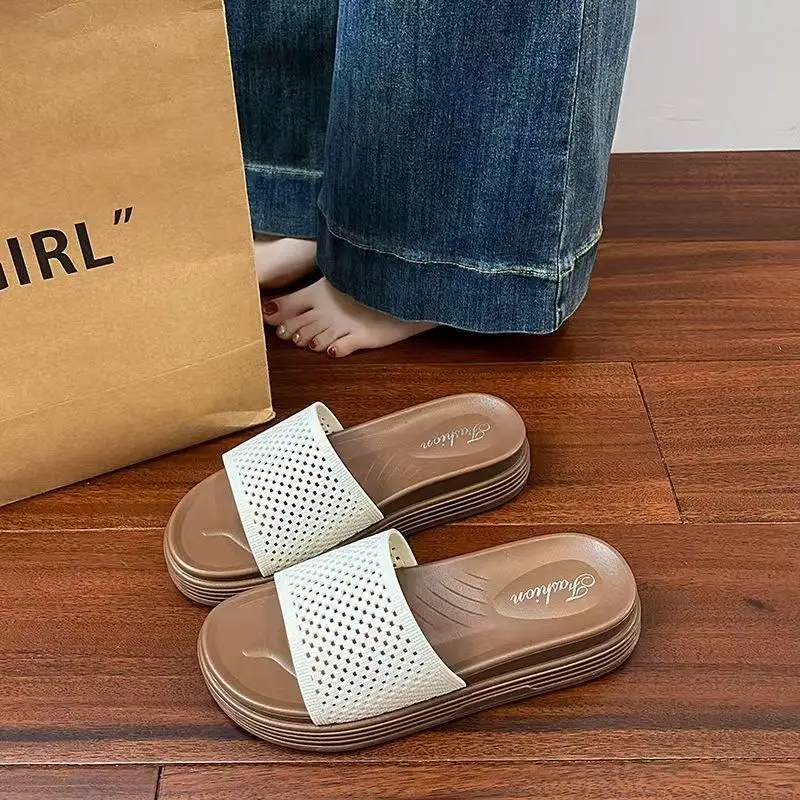 Women 2026 Summer New Thick Sole One Word Slippers Soft sole Non Slip Breathable Home Slippers Outdoor Beach Slippers Sandals
