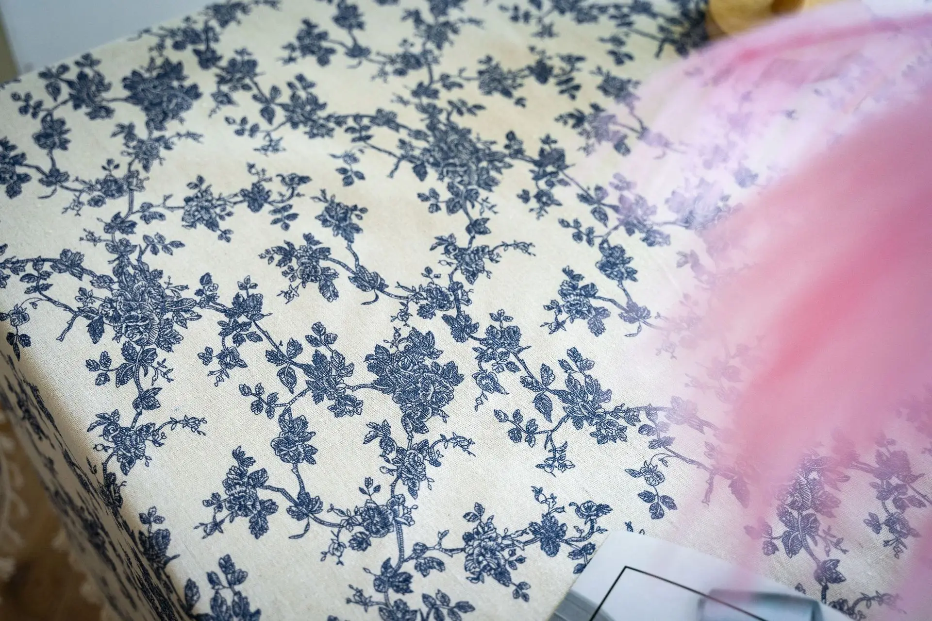 Elegant Table Clothes for Birthday Party Print Color Wedding Party Table Cover Rectangle Circular Desk Cloth Covers Table Cloth