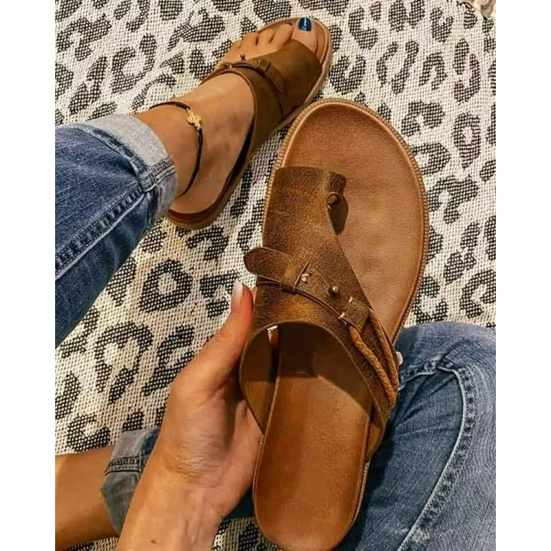 Women Slippers Orthotics Sandals Retro Summer Outdoor Lightweight Beach Shoes Slip on Leather Casual Shoe Plus Size Flat Sandals