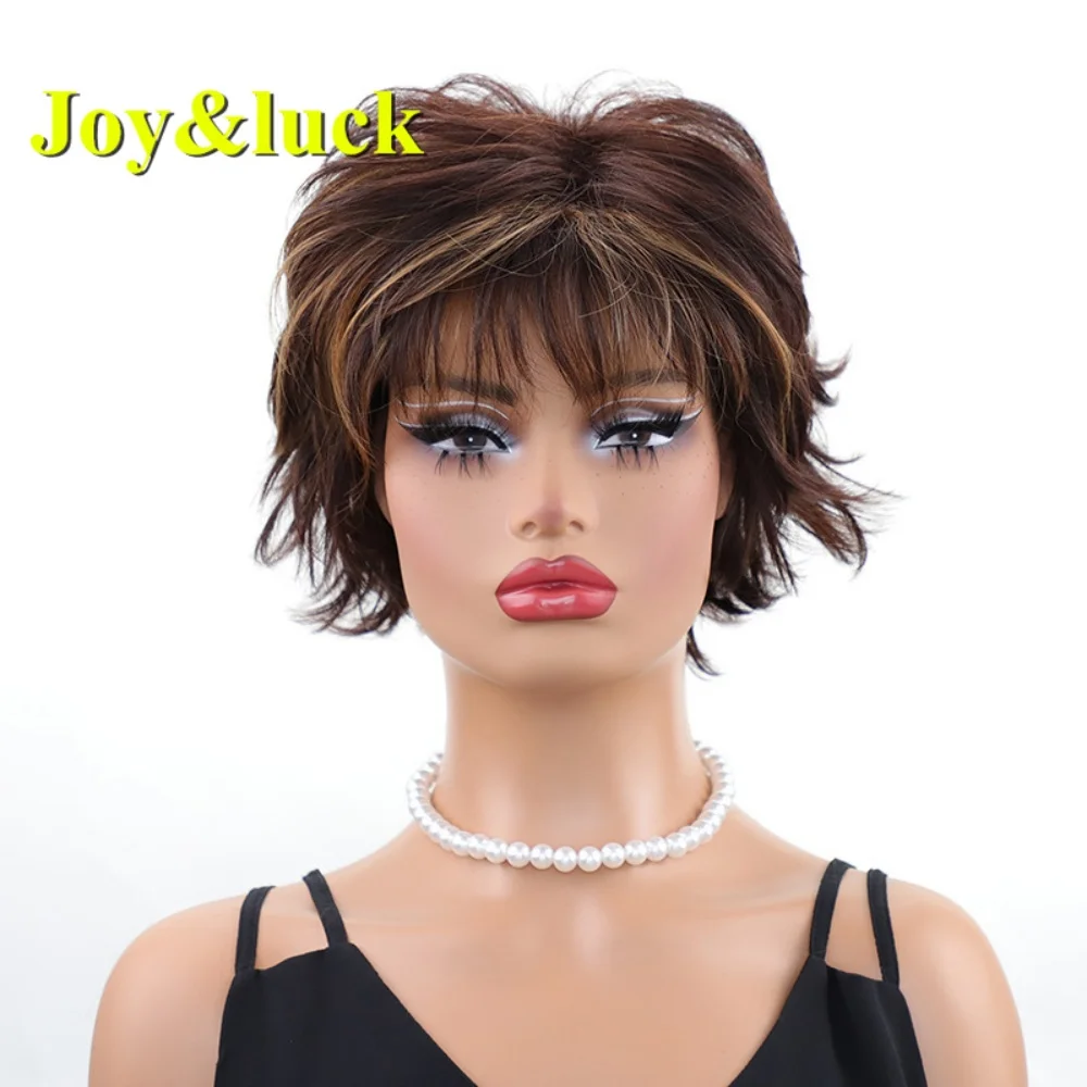 

Synthetic brown short curly wig for women, with an upturned wig cover, naturally fluffy and breathable, suitable for daily wear