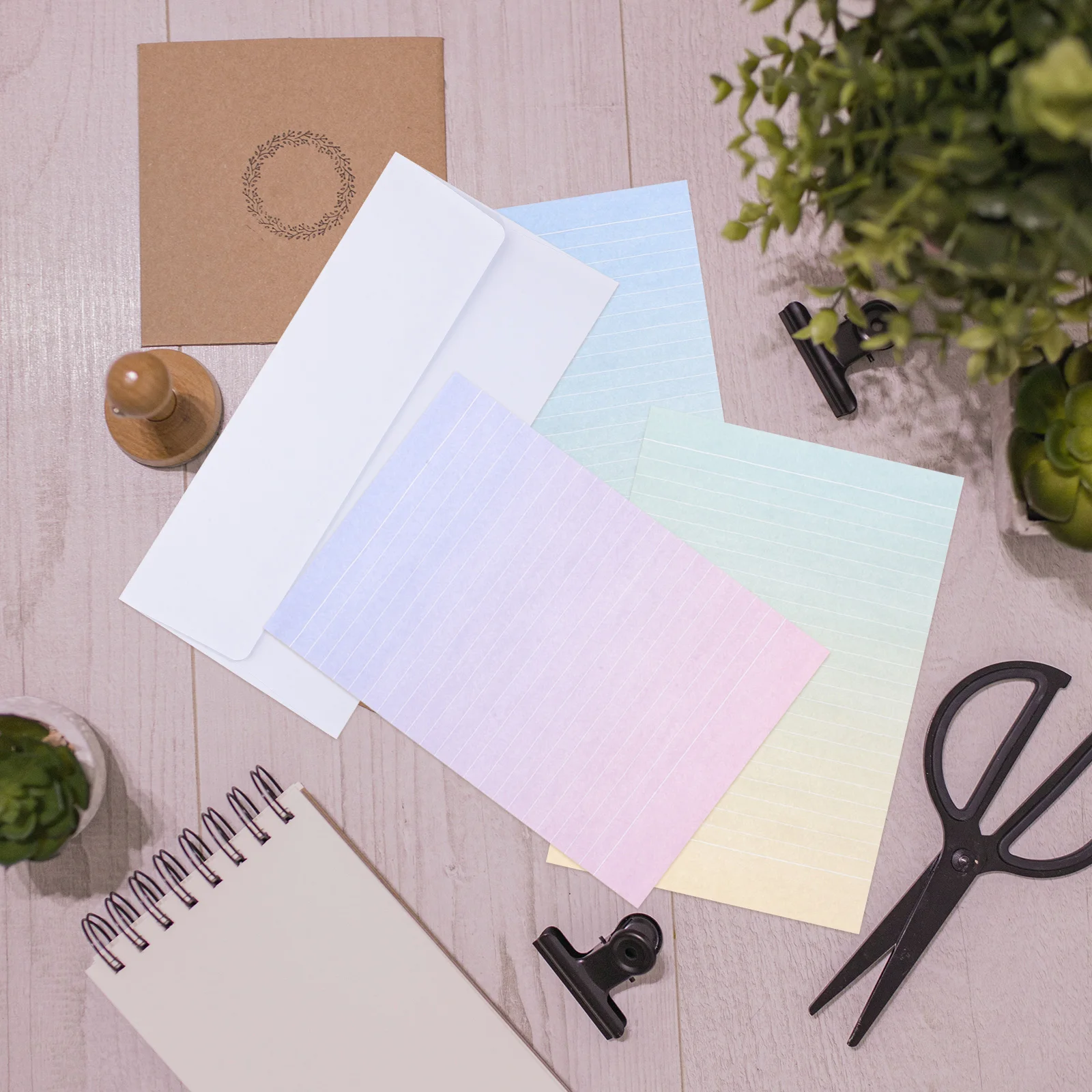 

4 set Gradient Letter Paper Envelopes Set Eco-Friendly Writing Stationery Mixed Colors Creative Diy Correspondence Supplies