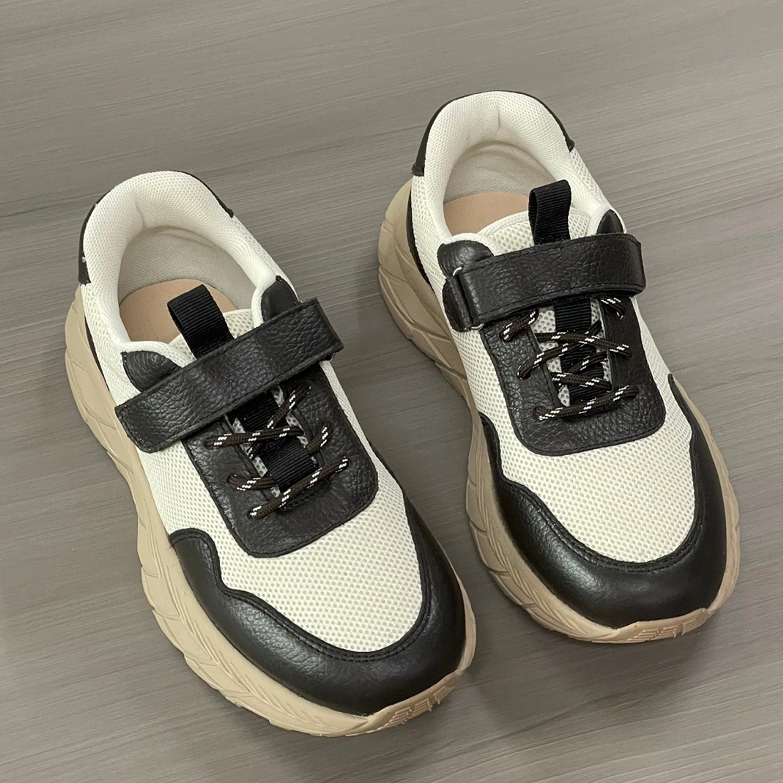 Jinyu New Fashionable Simple Sneakers Girl's Shoes Appearance Genuine leather Women's Shoes Outdoor Tennis Shoes Unisex