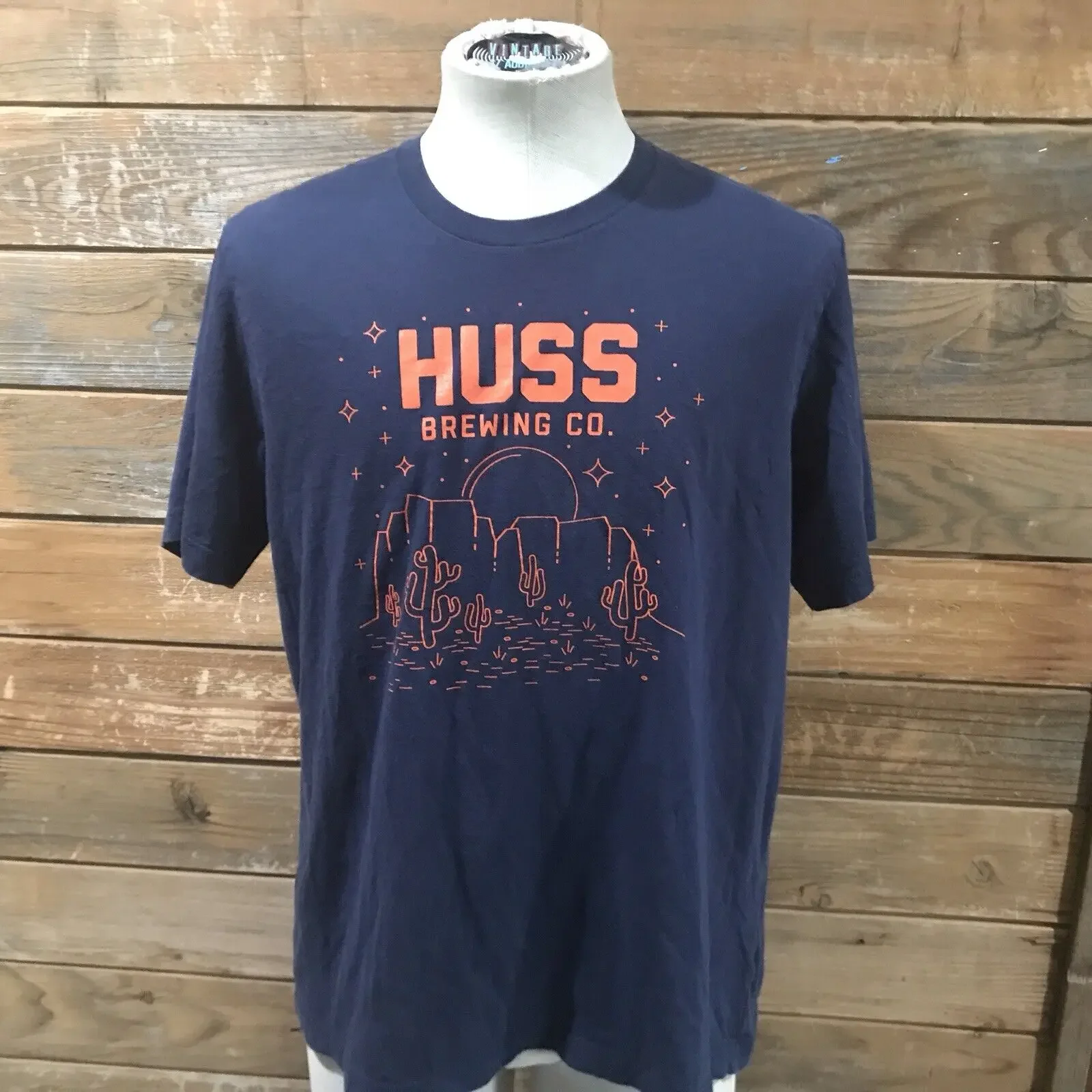 HUSS Brewing CO Phoenix Tempe AZ تي شيرت مصنع الجعة الصحراوية للرجال مقاس XL Four Peaks