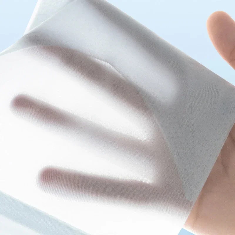 حمالة صدر رفيعة للغاية من الحرير الجليدي مع سترة رسن خلفية من النايلون بدون خياطة لصدر المرأة الصغيرة