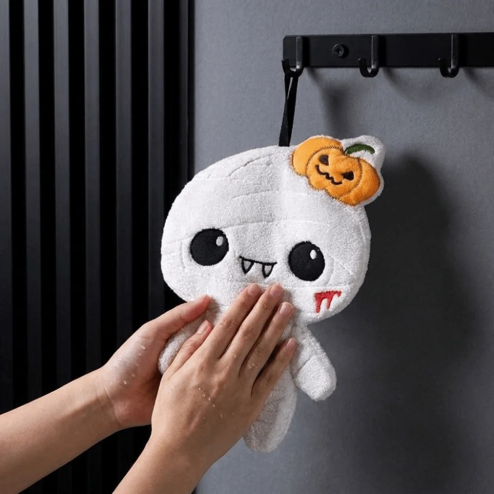 Spooky Design Halloween Mummy Handkerchief Soft Absorbent Coral Fluff Hanging Hand Towels Quick Drying Thickened Bathroom Towel
