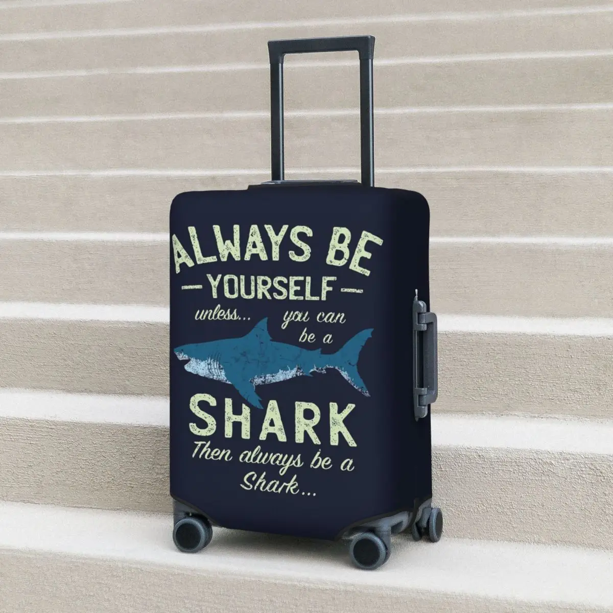 غطاء حماية مرن لحقيبة السفر من Be A Shark مقاس 18-32 بوصة