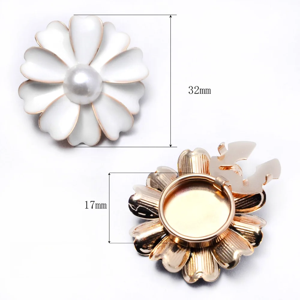 Vintage Enamel Black and White Pearl Daisy Button Cover Classic Two-tone Shirt Button-down Suit Overcoat Gift and Accessories