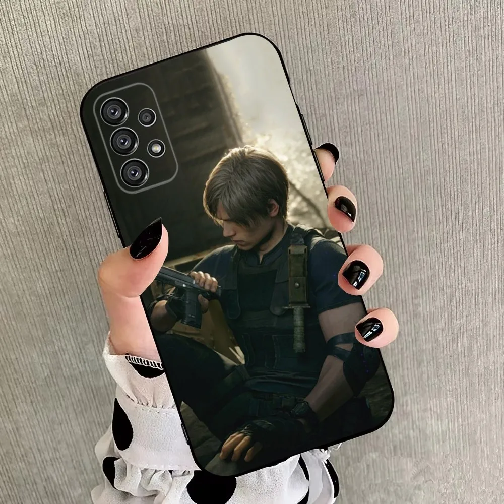 Leon Scott Kennedy R-ResidentS E-EvilS Phone Case For Samsung Galaxy A20,A21s,A22,A31,A32,A52,A53,A72,73,A80,91 Soft Black Cover