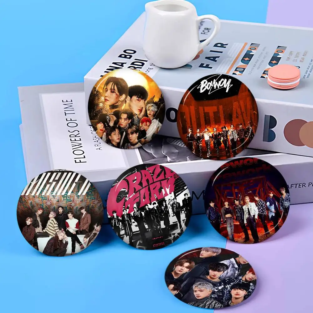 Korean Pop A-ATEEZ 58mm Animals Funny Brooches Badge Backpack Clothes Gift Accessory