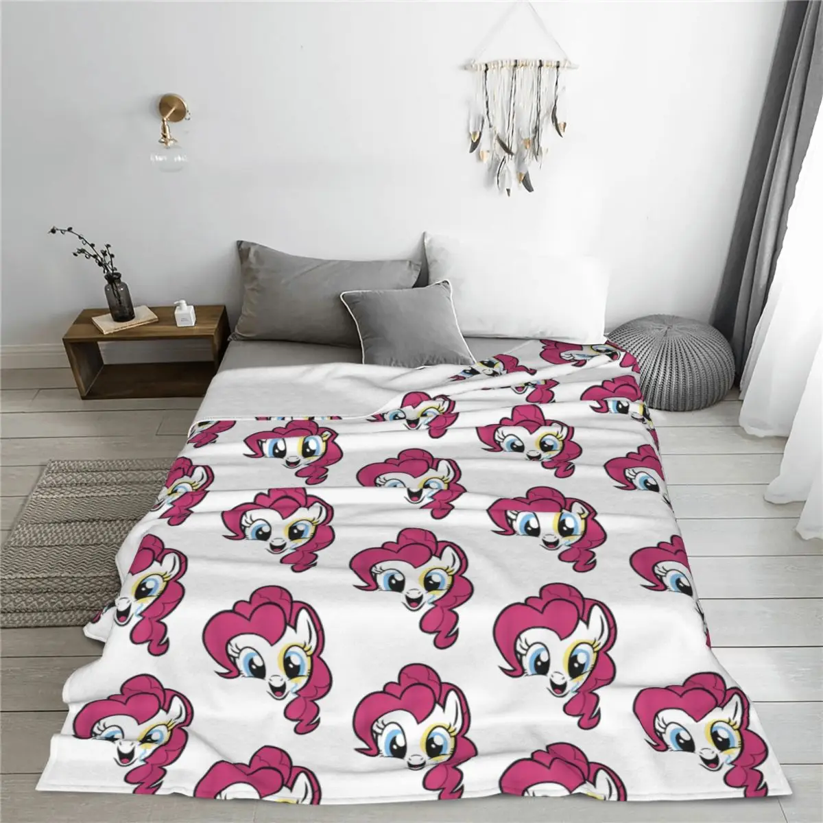 Pinnk Face Friendship Is Magic Pinkie Fleece Throw Blankets Blanket for Bed Office Lightweight Thin Quilt