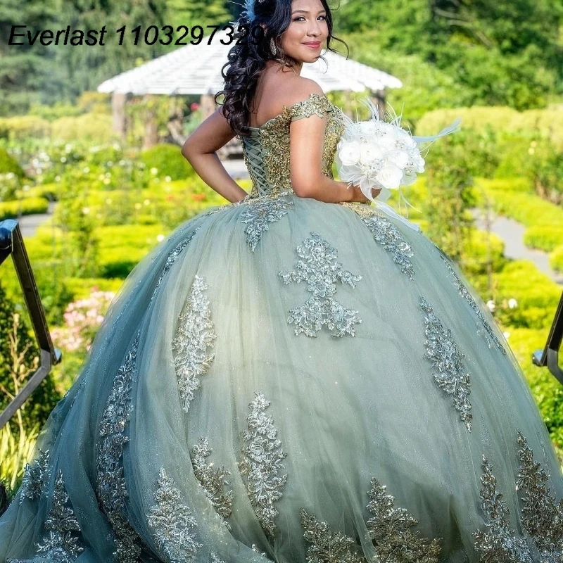 فستان كرة Quinceanera أخضر ، حبات مزخرفة بالدانتيل الذهبي ، مشد كريستال ، فستان 16 حلو ، حكيم فاخر ، 15 سنة ، TQD849