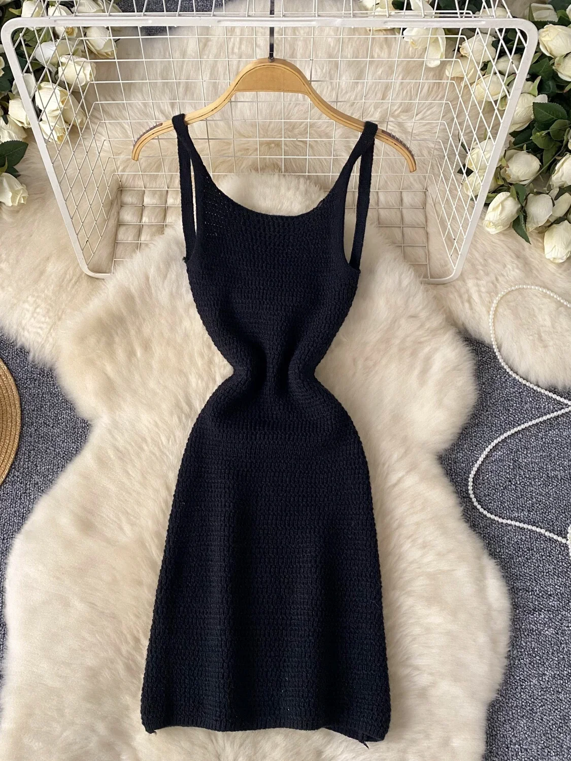 섹시한 홀터넥 백리스 드레스 여성 여름 패션 스파이시 숏 니트 스커트 슬리밍 바디콘 랩 스트랩 드레스