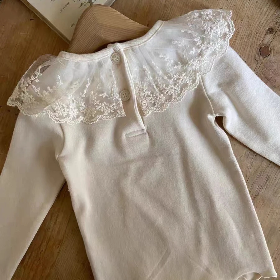 Baby Lace Collar Bottoming Shirt Infant Newborn Cute Embroidered Flowers Princess Undershirts Toddler Girls Sweet Tops Blouse