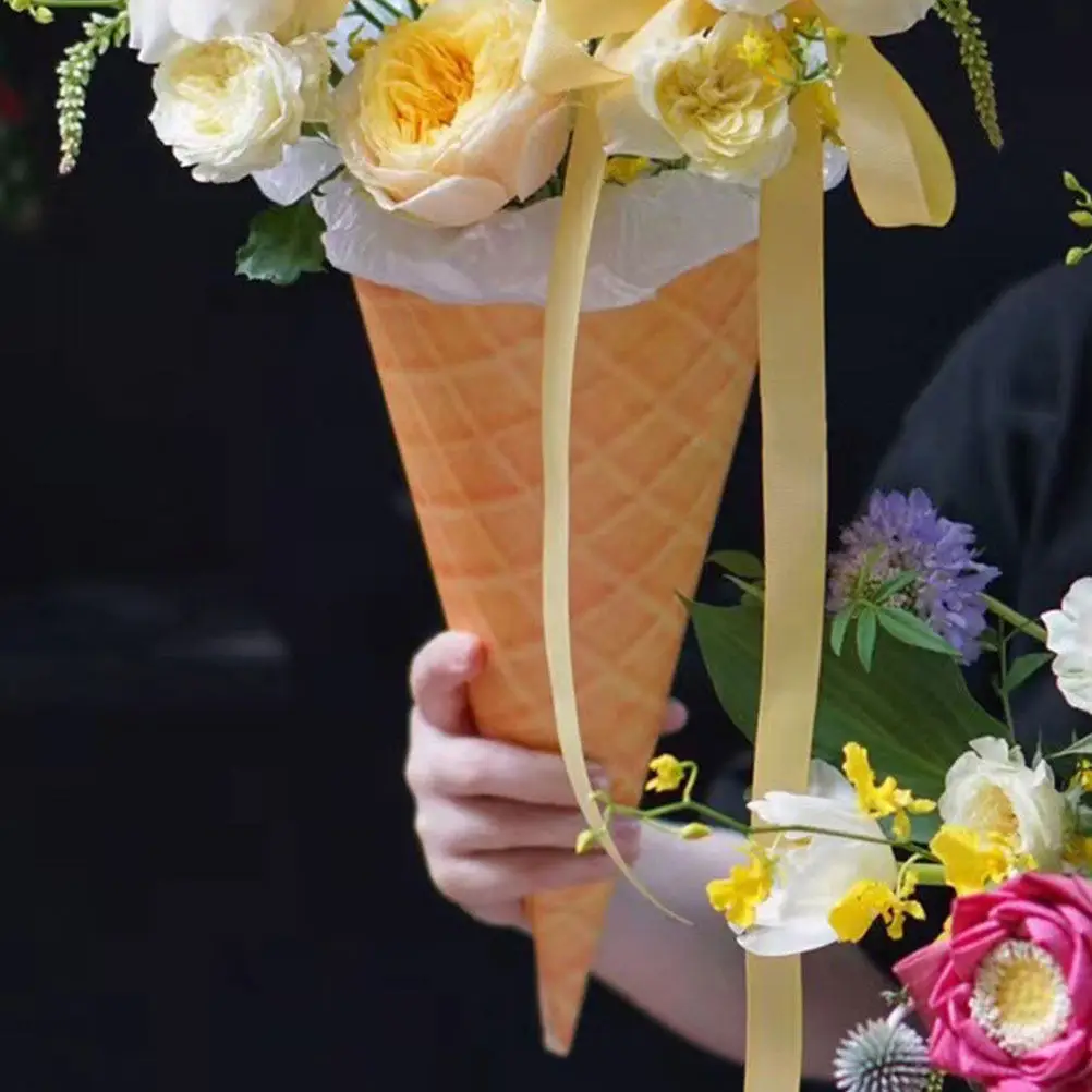 

10Pcs Ice Cream Cone Flower Bouquet Wrapping Paper Creative DIY Decorative Petal Cones for Wedding Birthday Floral Bouquet Wraps