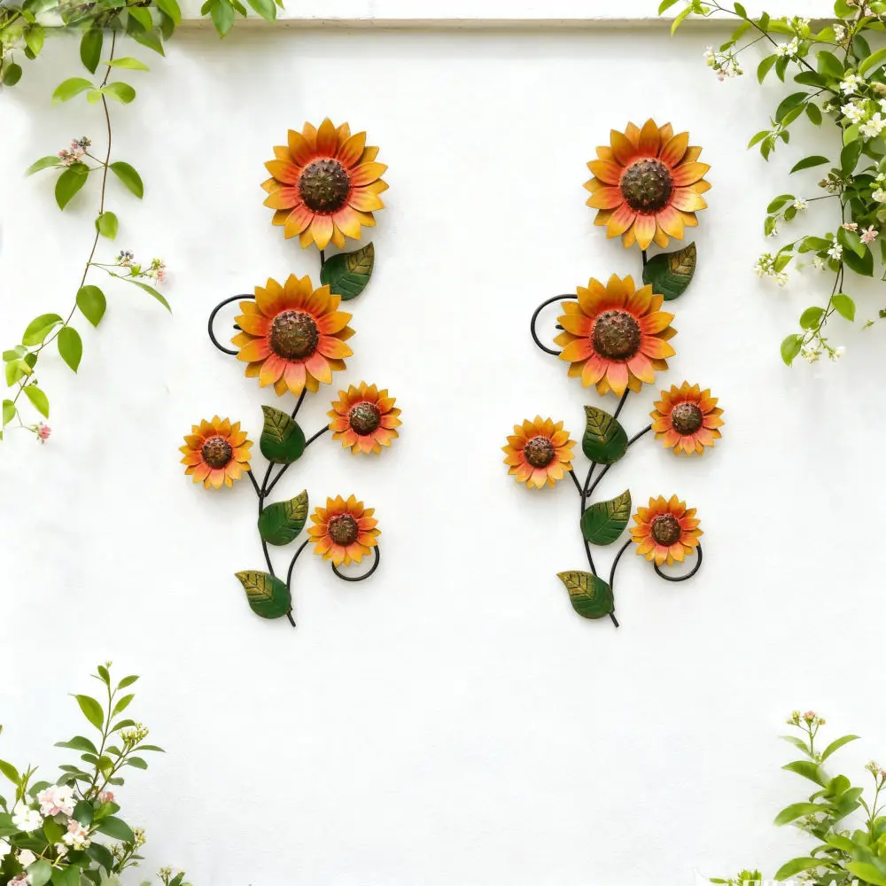 Metal Sunflower Wall Hanging Ornament For Indoor Living Room Exterior Garden Fence Courtyard Rustic Home Art Decor